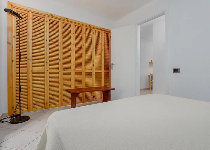 Casa Smeralda By Anthimea Cugnana Verde